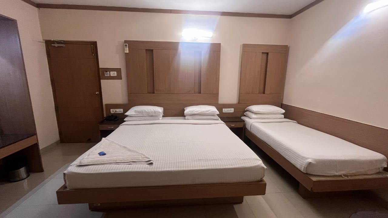 Triple AC Room